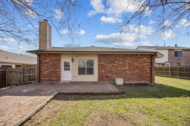 744 Oriole Drive, Saginaw, TX 76131