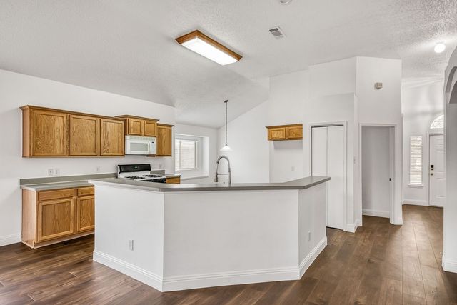 744 Oriole Drive, Saginaw, TX 76131