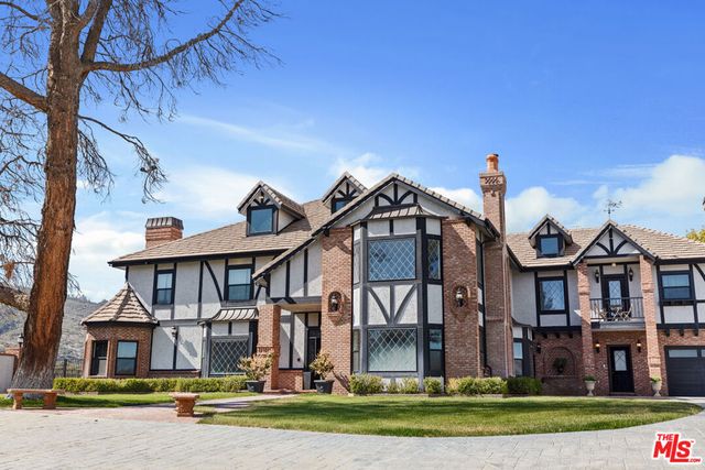 28765 Pine Canyon Road, Lake Hughes, CA 93532