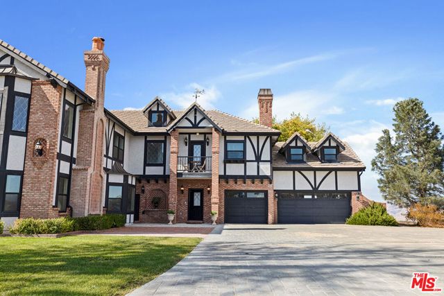 28765 Pine Canyon Road, Lake Hughes, CA 93532