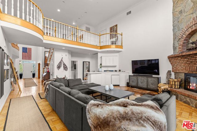 28765 Pine Canyon Road, Lake Hughes, CA 93532