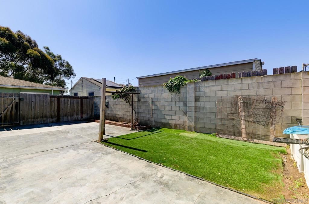 Image 14 of property listing at 1328 Buena St, Oceanside, CA 92058