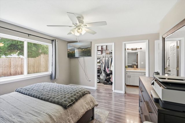 108 Horton Circle, Medford, OR 97501