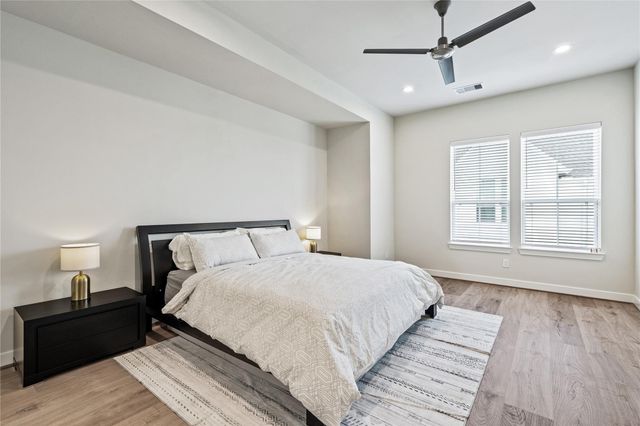 3922 Willowbend Point Drive, Houston, TX 77025