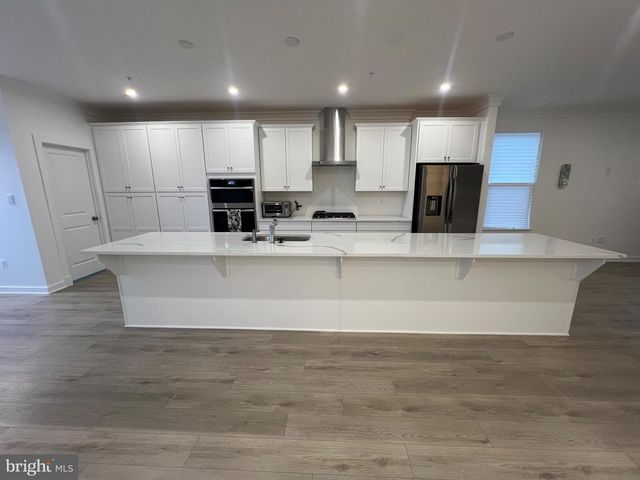 16013 HYDE PARK PL, Bowie, MD 20716