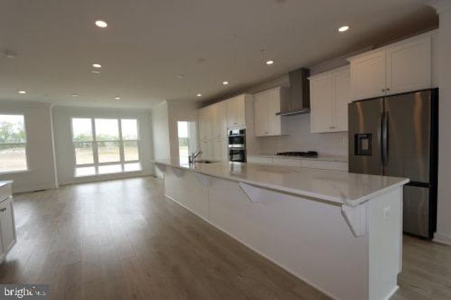 16013 HYDE PARK PL, Bowie, MD 20716