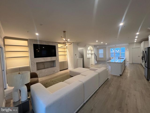 16013 HYDE PARK PL, Bowie, MD 20716