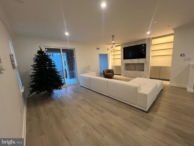 16013 HYDE PARK PL, Bowie, MD 20716