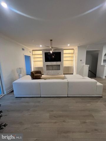 16013 HYDE PARK PL, Bowie, MD 20716