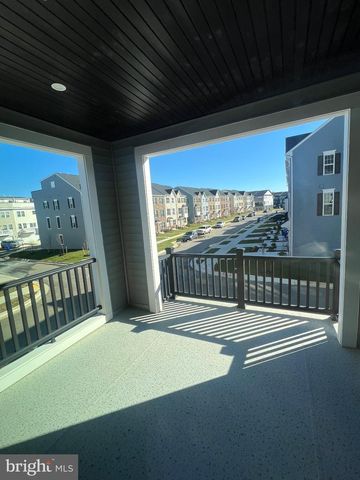 16013 HYDE PARK PL, Bowie, MD 20716