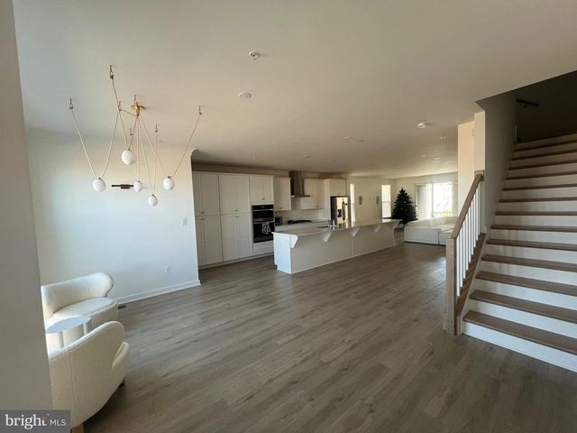 16013 HYDE PARK PL, Bowie, MD 20716