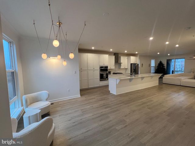 16013 HYDE PARK PL, Bowie, MD 20716