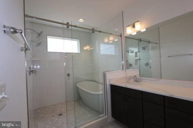 16013 HYDE PARK PL, Bowie, MD 20716