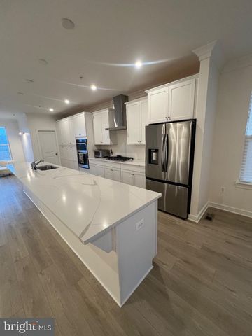 16013 HYDE PARK PL, Bowie, MD 20716