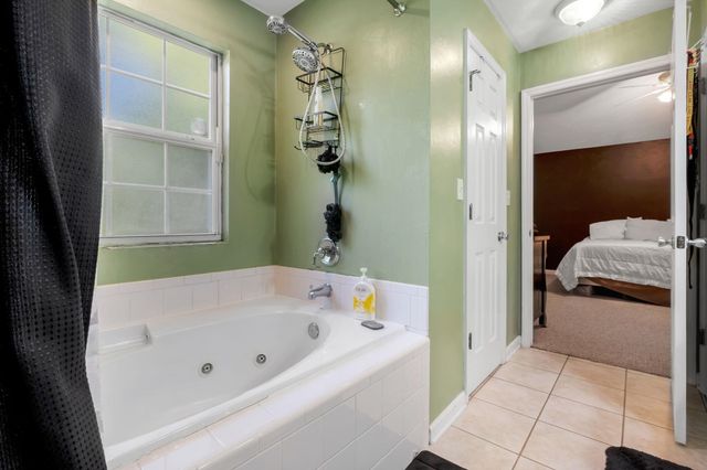 4250 Ridge Haven Road, Tallahassee, FL 32305