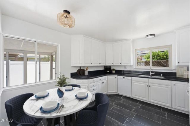 2559 Neptune Place, Port Hueneme, CA 93041