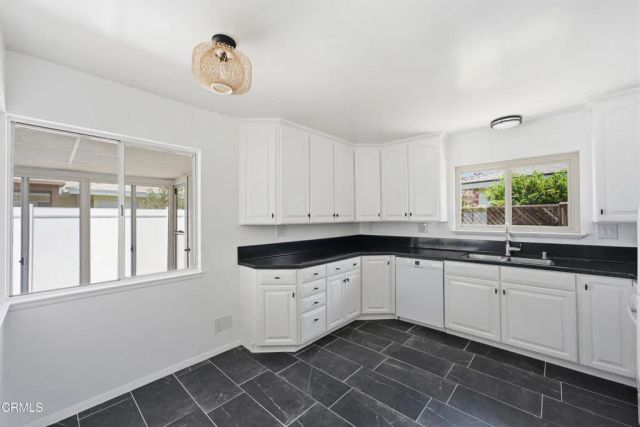 2559 Neptune Place, Port Hueneme, CA 93041