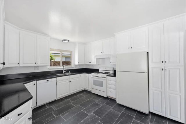 2559 Neptune Place, Port Hueneme, CA 93041