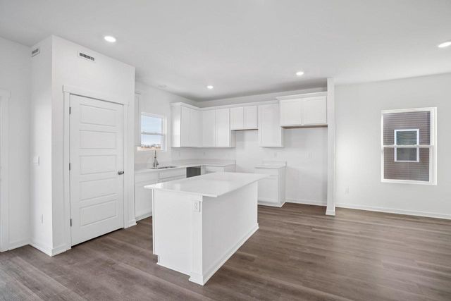 7038 Oakmont ROAD, Mount Pleasant, WI 53403