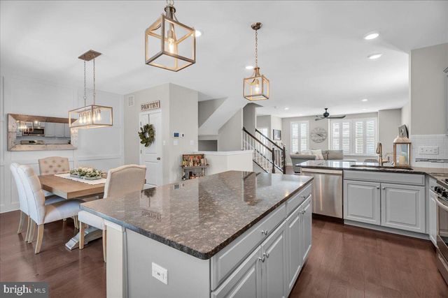 55 SULLIVAN WAY, Marlton, NJ 08053