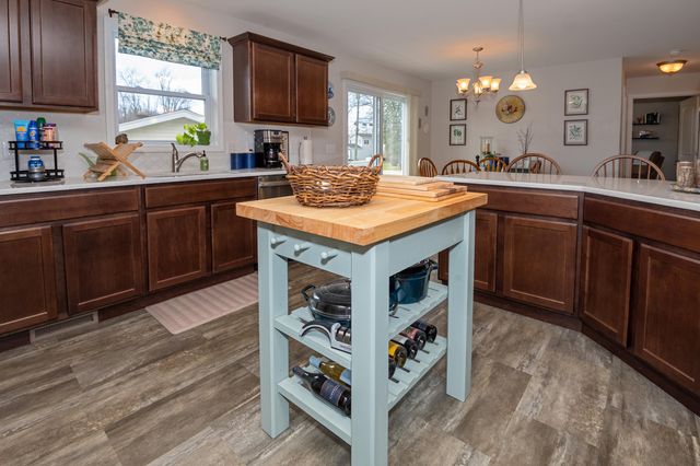 50306 Pleasant Street, Silver Creek Twp, MI 49047