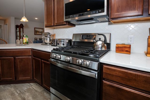 50306 Pleasant Street, Silver Creek Twp, MI 49047