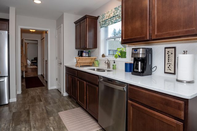 50306 Pleasant Street, Silver Creek Twp, MI 49047