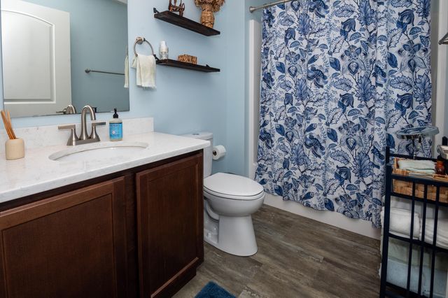 50306 Pleasant Street, Silver Creek Twp, MI 49047