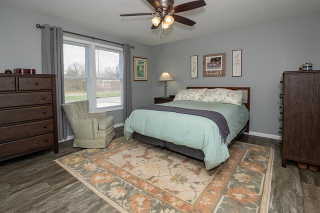 50306 Pleasant Street, Silver Creek Twp, MI 49047