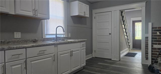 1532 CHELSEA Avenue, Kansas City, MO 64127