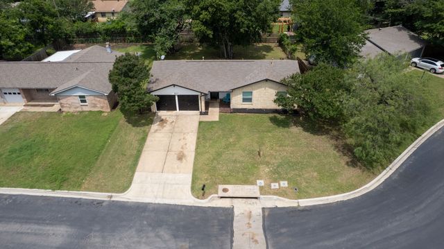 6441 Carousel Drive, Watauga, TX 76148