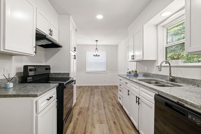 6441 Carousel Drive, Watauga, TX 76148
