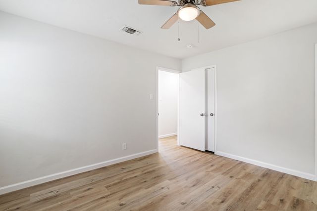 6441 Carousel Drive, Watauga, TX 76148