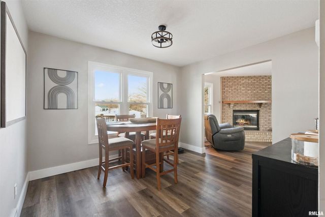 53 W ROSE Court, Geneseo, IL 61254