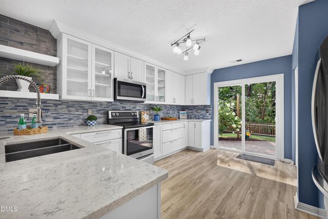 2811 Skybrook Lane, Durham, NC 27703
