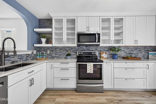 2811 Skybrook Lane, Durham, NC 27703