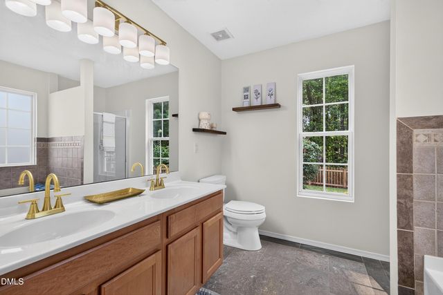 2811 Skybrook Lane, Durham, NC 27703