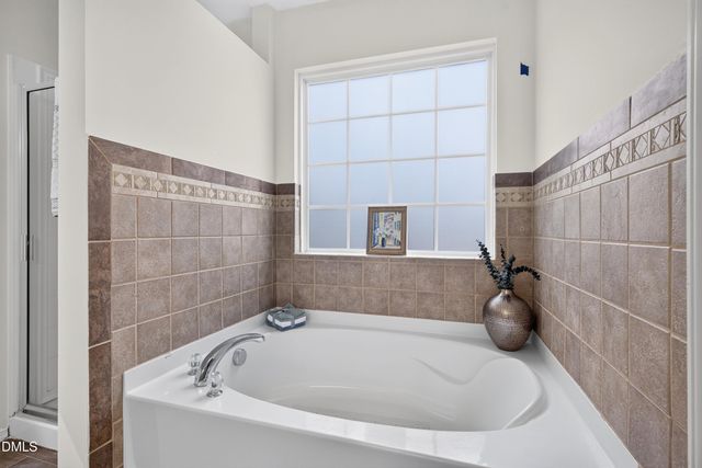 2811 Skybrook Lane, Durham, NC 27703