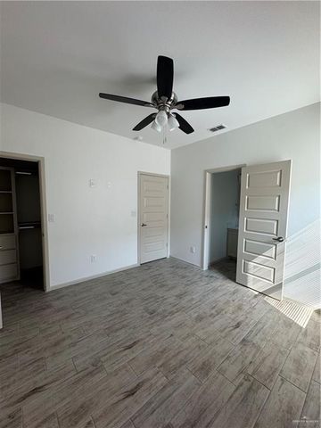 1613 N Molino Drive, Edinburg, TX 78541