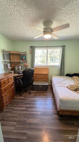 7011 S Southdale Ave, Boise, ID 83709