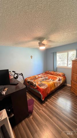 7011 S Southdale Ave, Boise, ID 83709