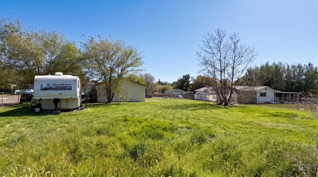 7011 S Southdale Ave, Boise, ID 83709