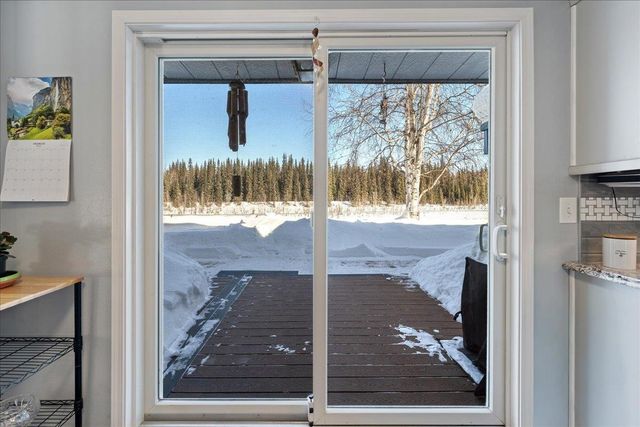 1234 CANDLE LITE LOOP, North Pole, AK 99705