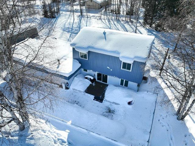 1234 CANDLE LITE LOOP, North Pole, AK 99705