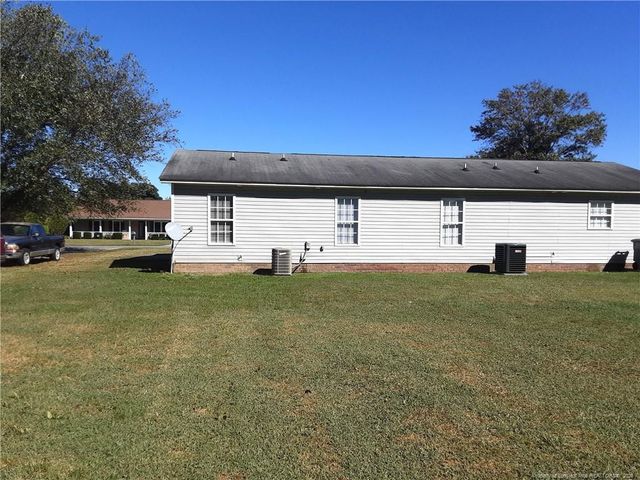 170 A & B Eulon Loop, Raeford, NC 28376