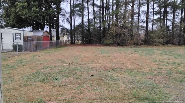 170 A & B Eulon Loop, Raeford, NC 28376