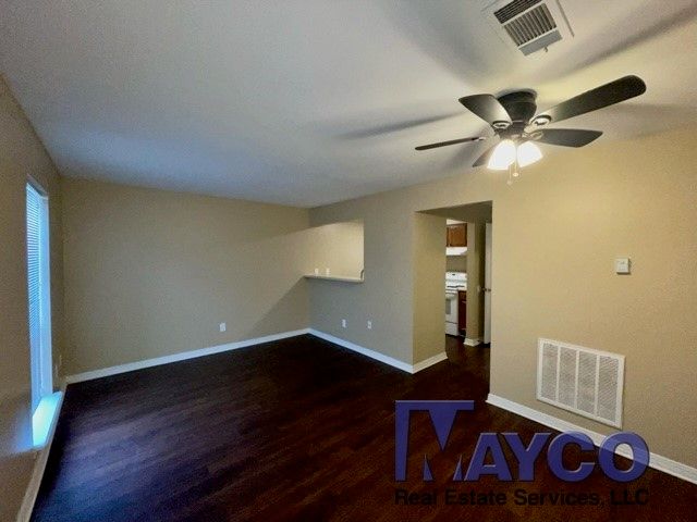 5705 E Texas Street 141, Bossier City, LA 71111