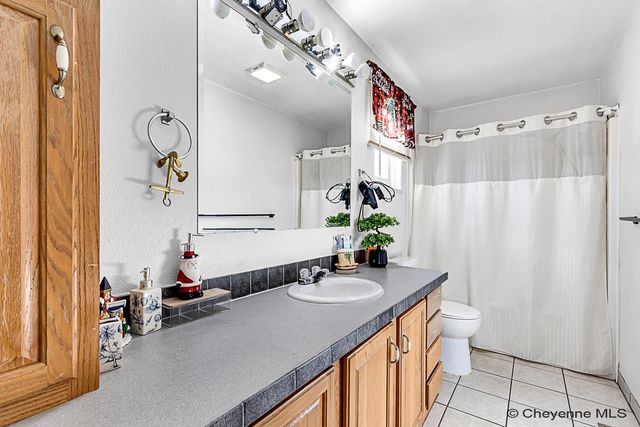 903 BALLAD LN, Cheyenne, WY 82007