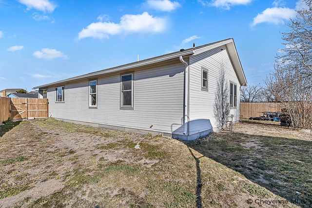 903 BALLAD LN, Cheyenne, WY 82007