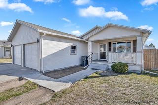 903 BALLAD LN, Cheyenne, WY 82007